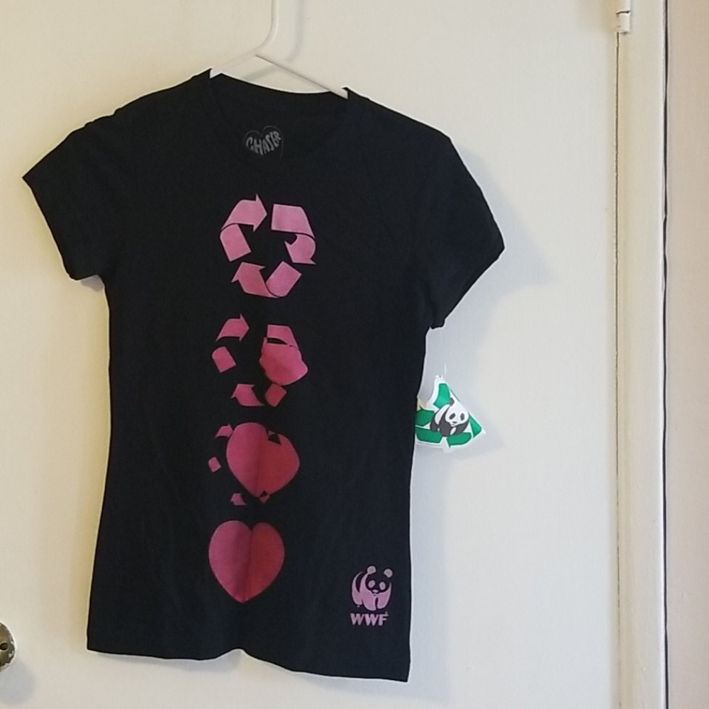 Black tee